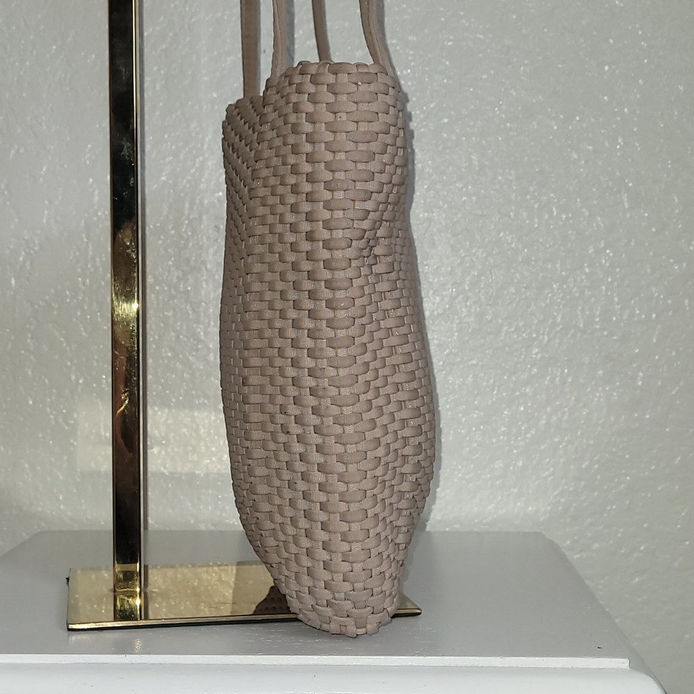 3/$20 Nine West Tan Taupe Woven Textured Shoulder Tote Bag - Picture 4 of 10